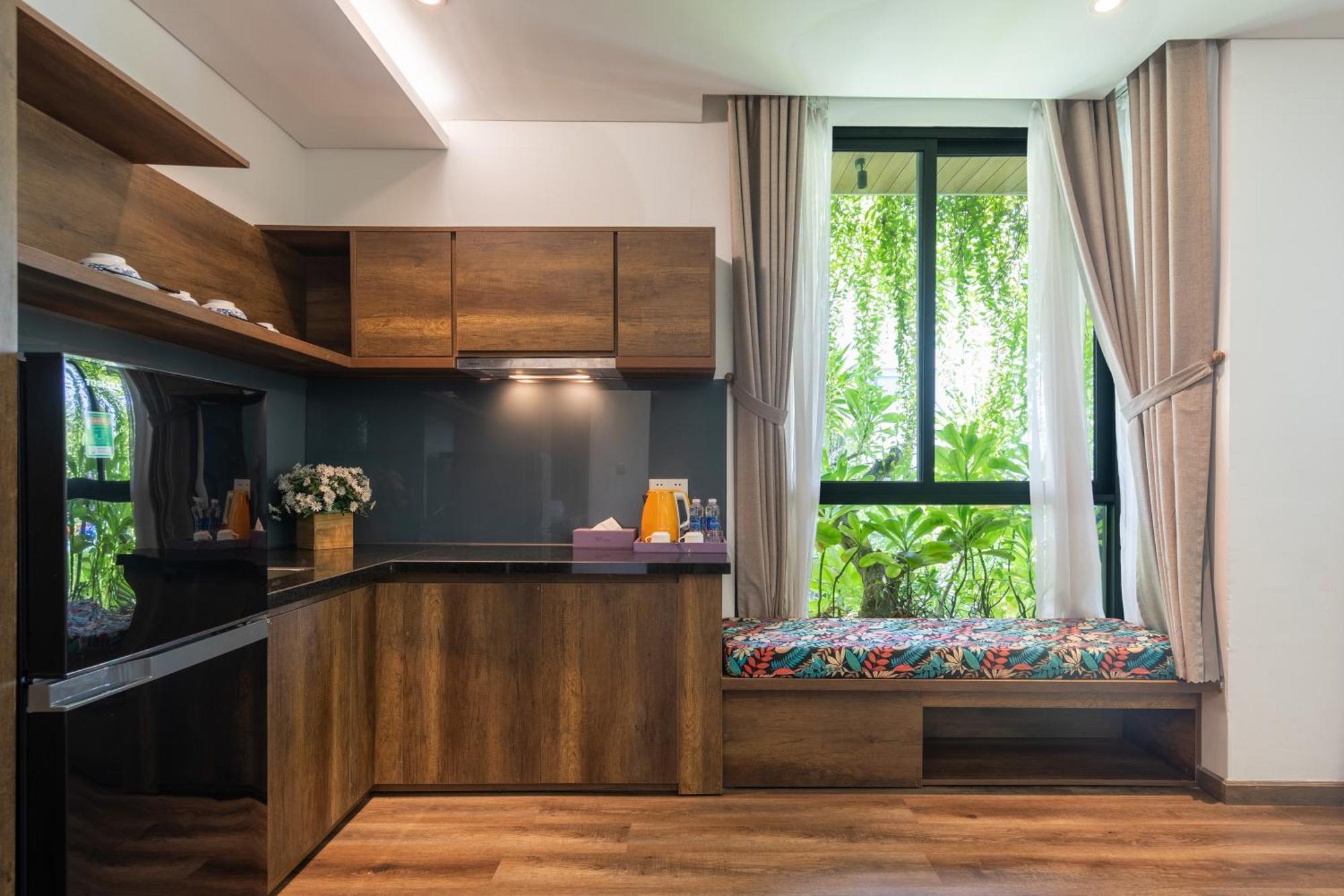 Khách sạn hẻo lánh K House 4*