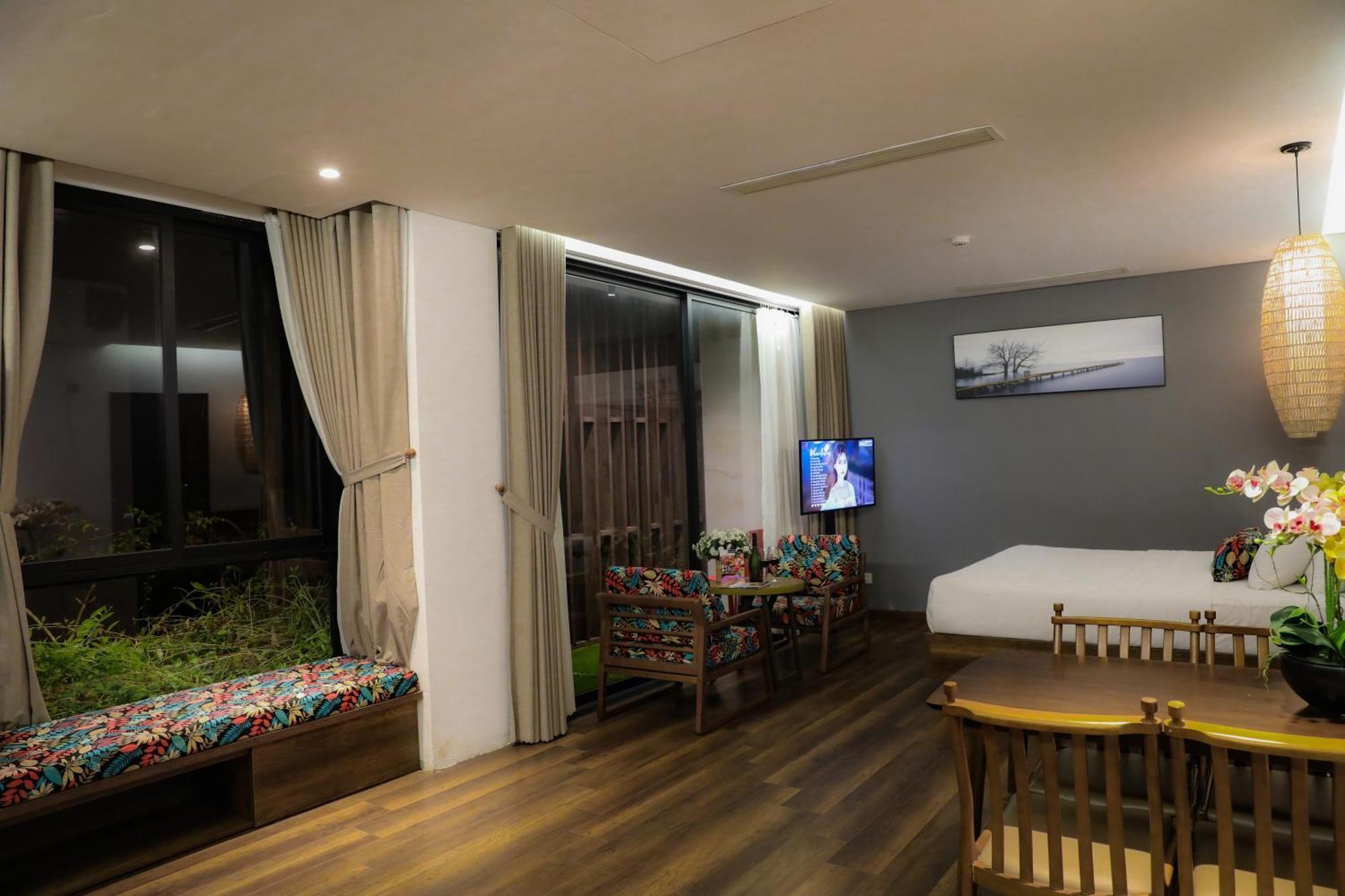 Khách sạn hẻo lánh K House