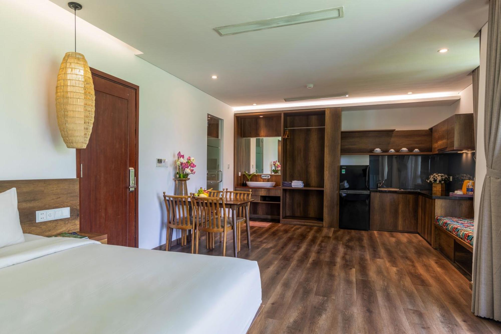 Khách sạn hẻo lánh K House Đà Nẵng