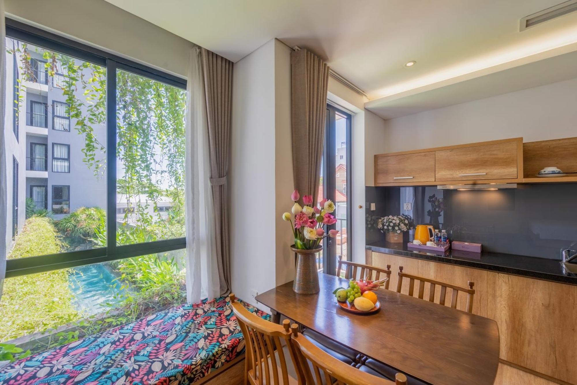 K House Khách sạn hẻo lánh 4*
